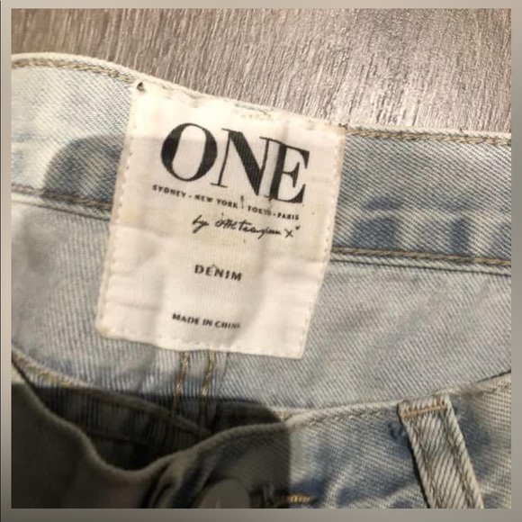 One teaspoon awesome baggies light denim with rips size 25 - Picture 2 of 4